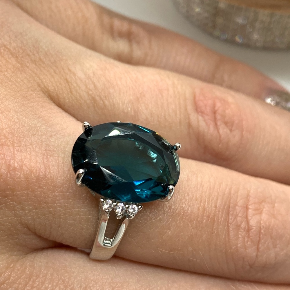 London Blue Topaz Ring CZ - Picture 4 of 6
